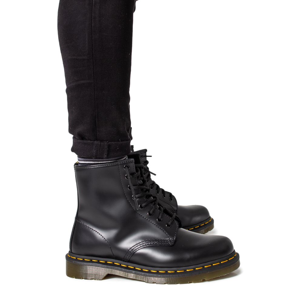 Black Leather Boot